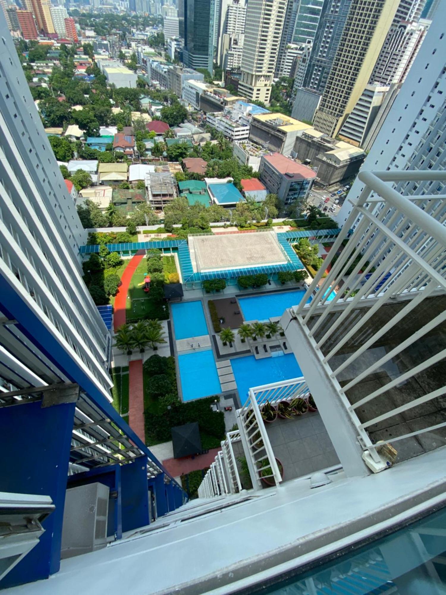 Jazz Residence Makati City Buitenkant foto